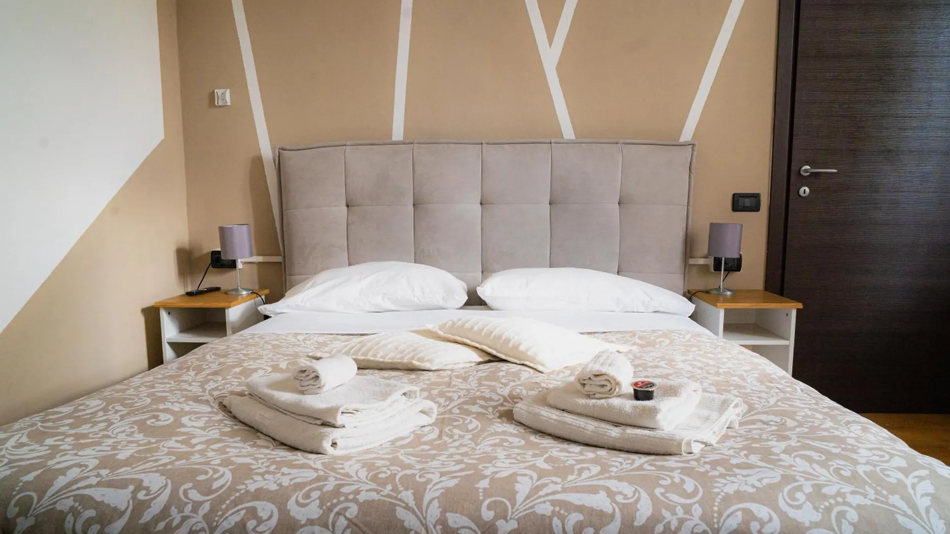 Da Linda Hotel Livorno Italië